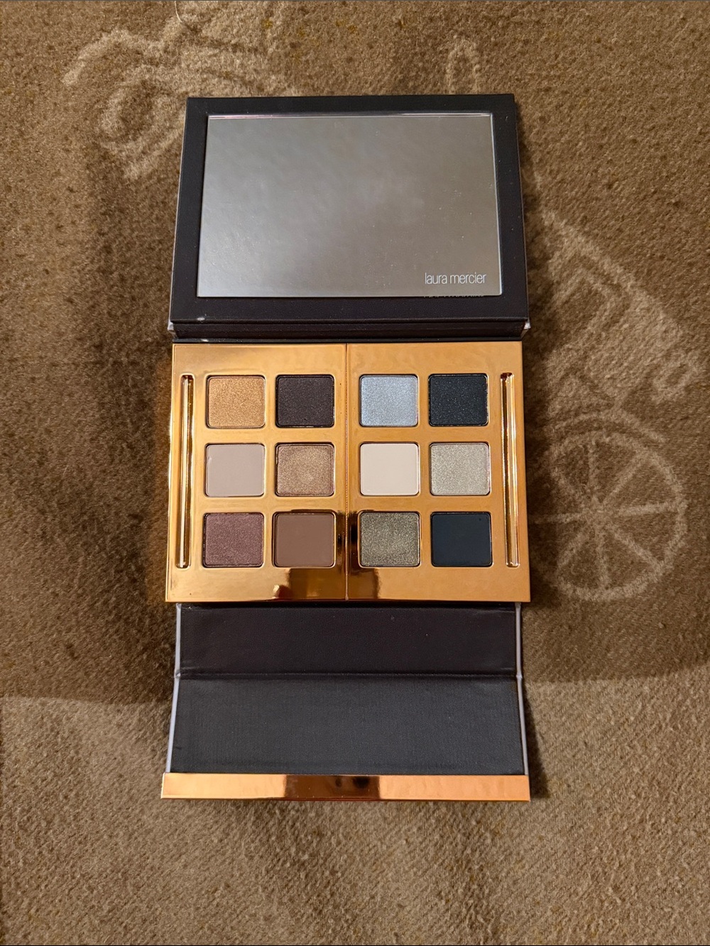 Laura Mercier Neutral Eyeshadow Palette - Warm & Cool Shades